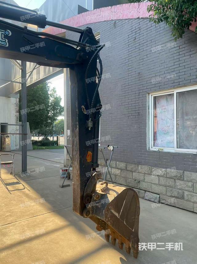 小臂整体右前（工作和回转装置）