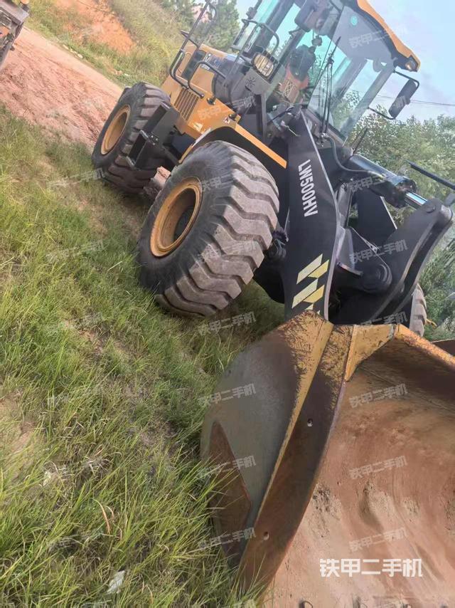 工作装置整体（整机外观及大件）