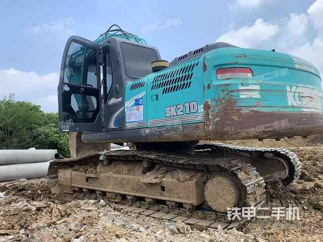 整機(jī)右后45°(整機(jī)外觀) 整機(jī)右后45°(整機(jī)外觀)