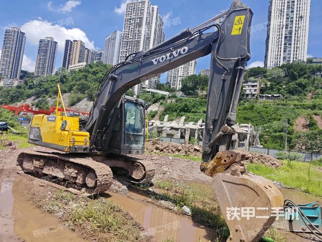 右前45(整机外观) 右前45(整机外观)