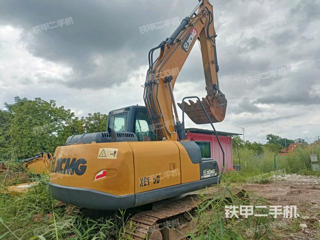 整机右后45°（整机外观）