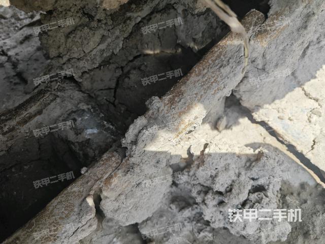 左侧行走马达盖板(行走机构) 左侧行走马达盖板(行走机构)