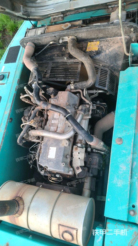 发动机整体俯视（整机外观）