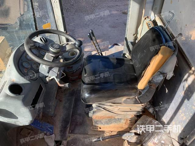 驾驶室操作台（整机外观及大件）