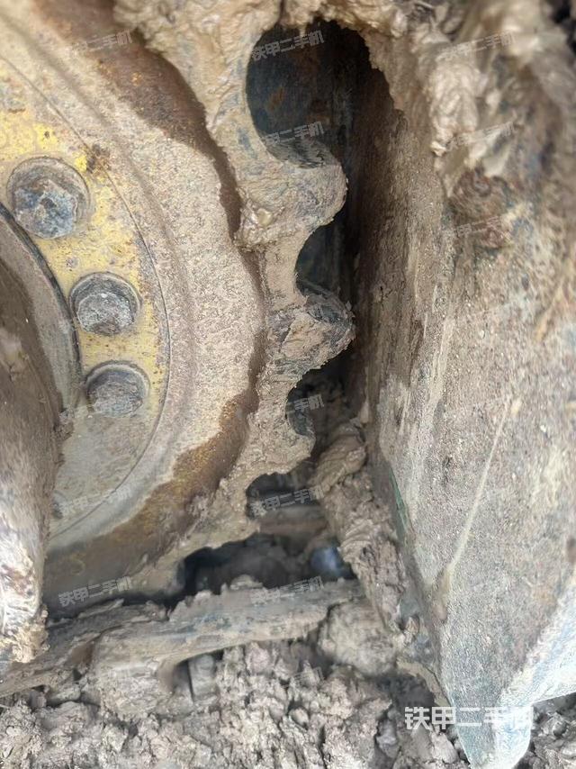 單側(cè)履帶整體（整機外觀）