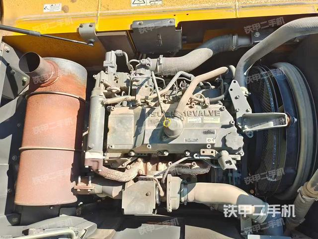 發(fā)動機整體俯視(整機外觀) 發(fā)動機整體俯視(整機外觀)