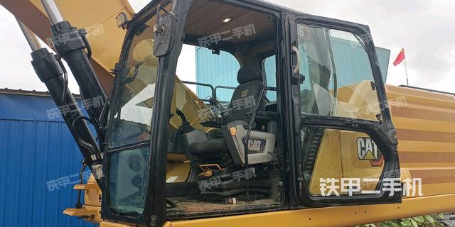 驾驶室整体（整机外观）