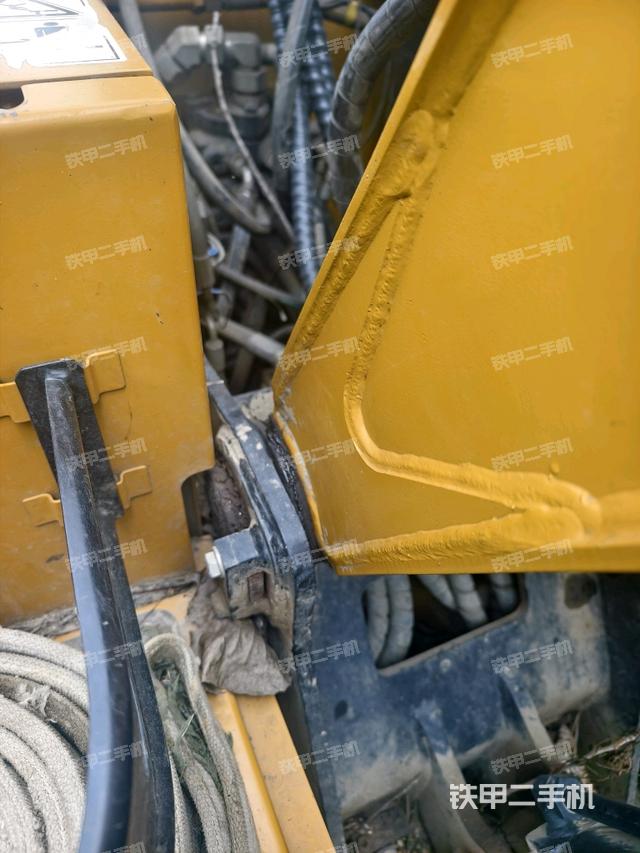 大臂根部 斜（工作和回转装置）