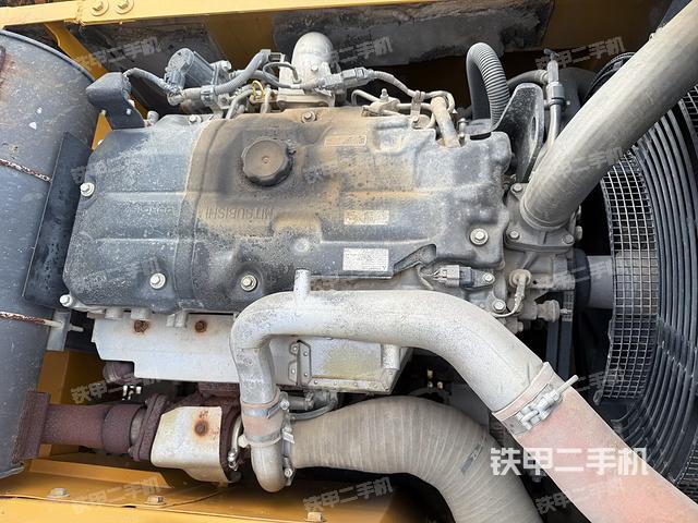 發(fā)動(dòng)機(jī)整體俯視(整機(jī)外觀) 發(fā)動(dòng)機(jī)整體俯視(整機(jī)外觀)