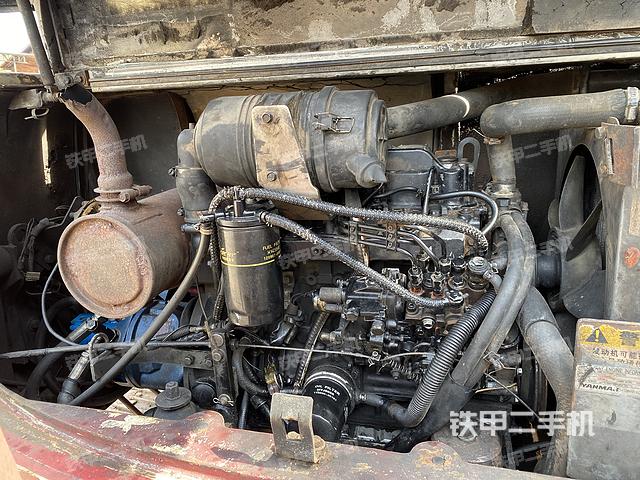 發(fā)動(dòng)機(jī)整體俯視(整機(jī)外觀) 發(fā)動(dòng)機(jī)整體俯視(整機(jī)外觀)