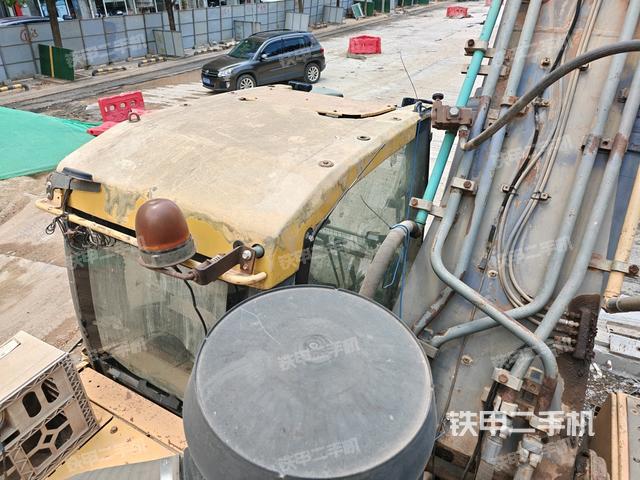 驾驶室顶部俯视（上车部件）