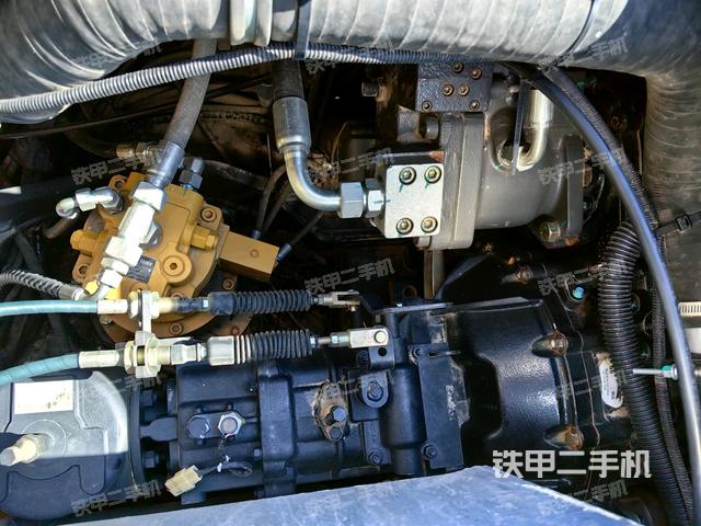 液压泵室(大件舱室) 液压泵室(大件舱室)