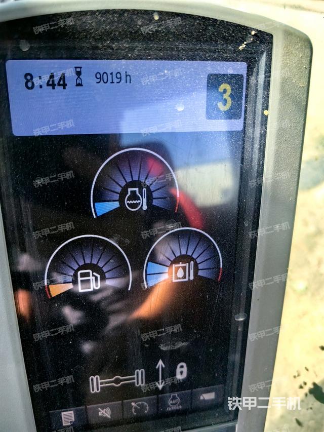 顯示屏?（駕駛室部分）