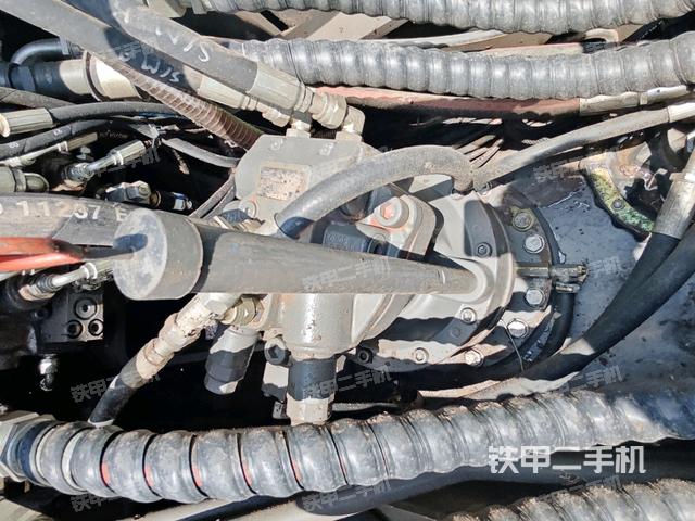 回转马达(上车部件) 回转马达(上车部件)