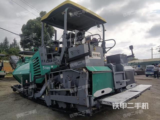 整機(jī)左側(cè)(設(shè)備外觀及核心部件) 整機(jī)左側(cè)(設(shè)備外觀及核心部件)