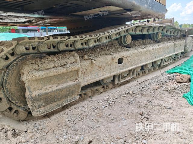 左导向轮（行走机构）