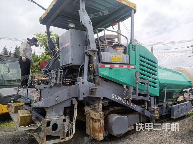 整機右側(設備外觀及核心部件) 整機右側(設備外觀及核心部件)