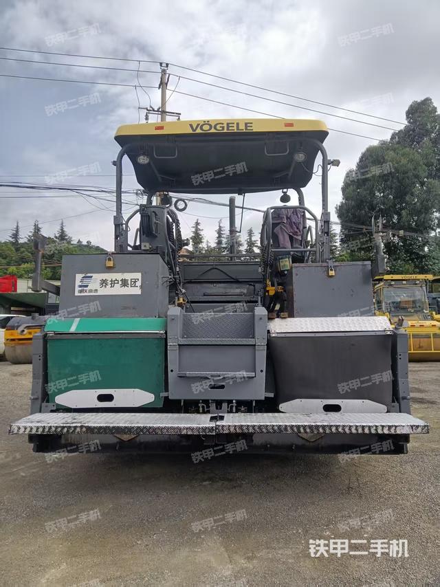 整機(jī)右后45°(設(shè)備外觀及核心部件) 整機(jī)右后45°(設(shè)備外觀及核心部件)