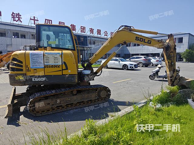 整機右后45°(整機外觀) 整機右后45°(整機外觀)