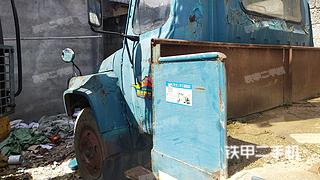 北奔重汽6X2平板运输车实拍图片