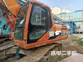 斗山DH220LC-9E挖掘机实拍图片
