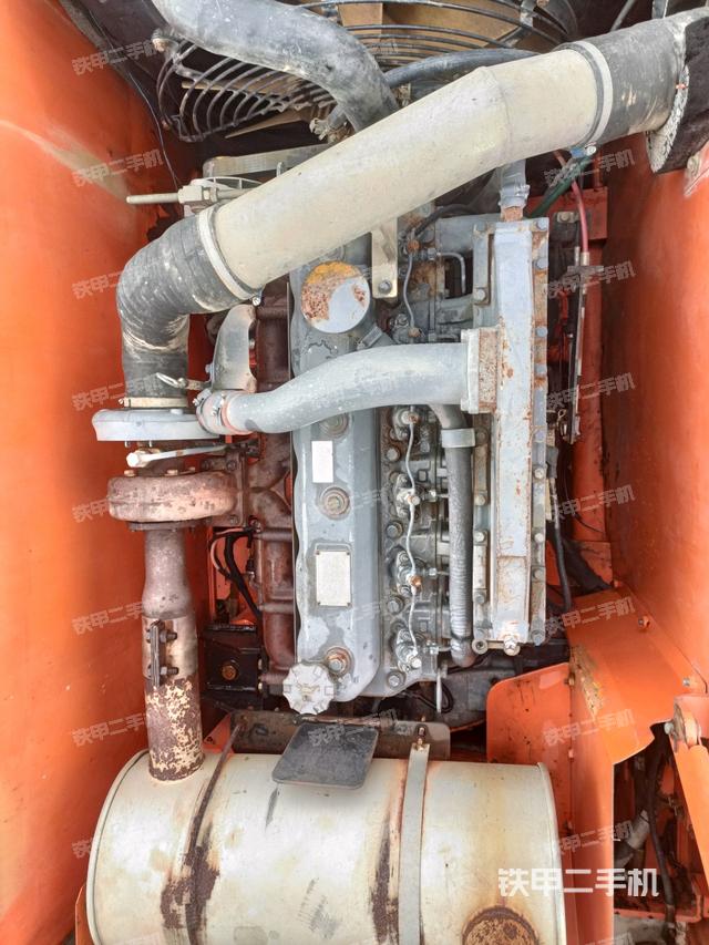 发动机整体俯视（整机外观）