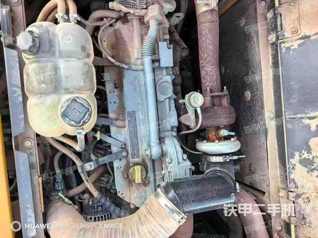 发动机整体俯视（整机外观）