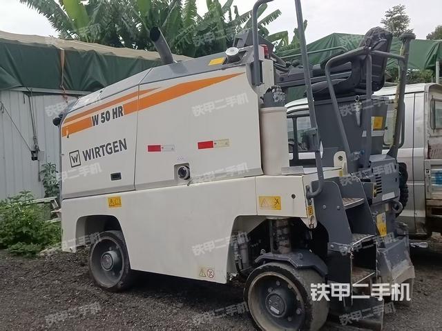 整機左側(cè)(設(shè)備外觀及核心部件) 整機左側(cè)(設(shè)備外觀及核心部件)