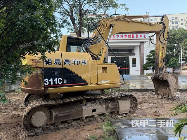 整机右后45°(整机外观) 整机右后45°(整机外观)