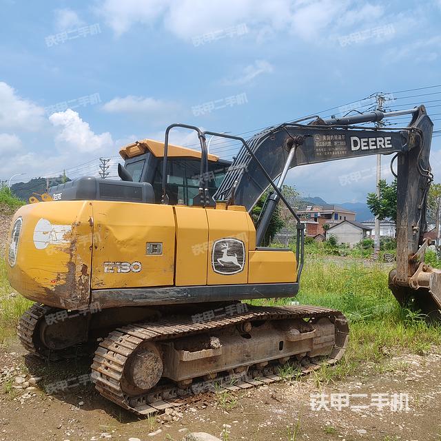 整機右后45°(整機外觀) 整機右后45°(整機外觀)