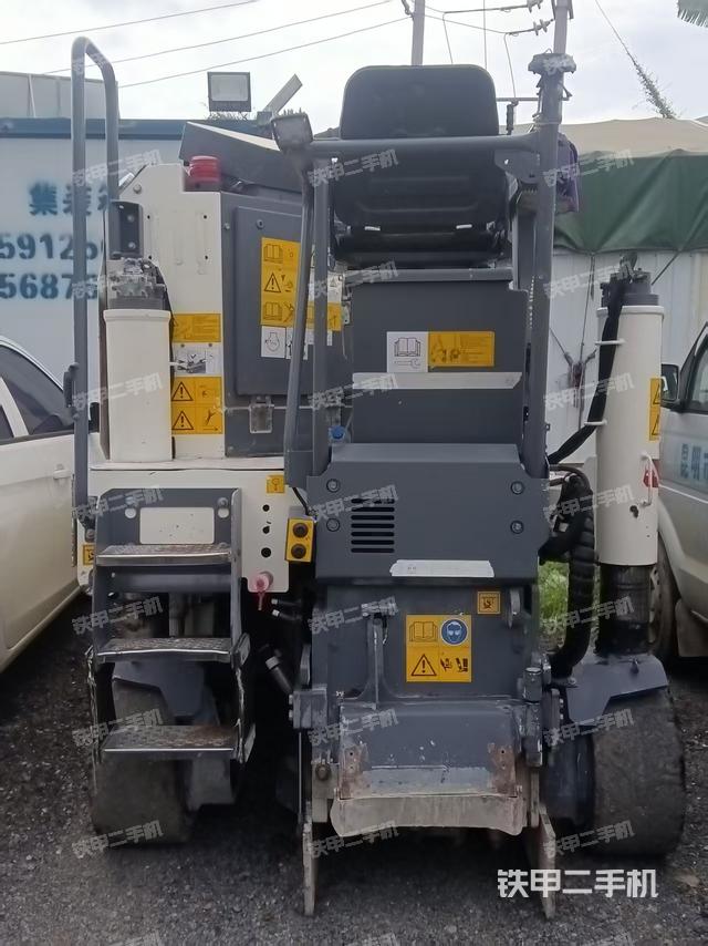 整機右后45°(設(shè)備外觀及核心部件) 整機右后45°(設(shè)備外觀及核心部件)