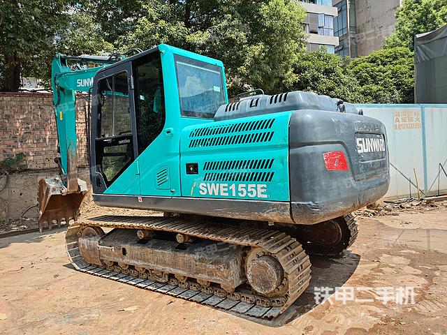 整機(jī)右后45°(整機(jī)外觀) 整機(jī)右后45°(整機(jī)外觀)