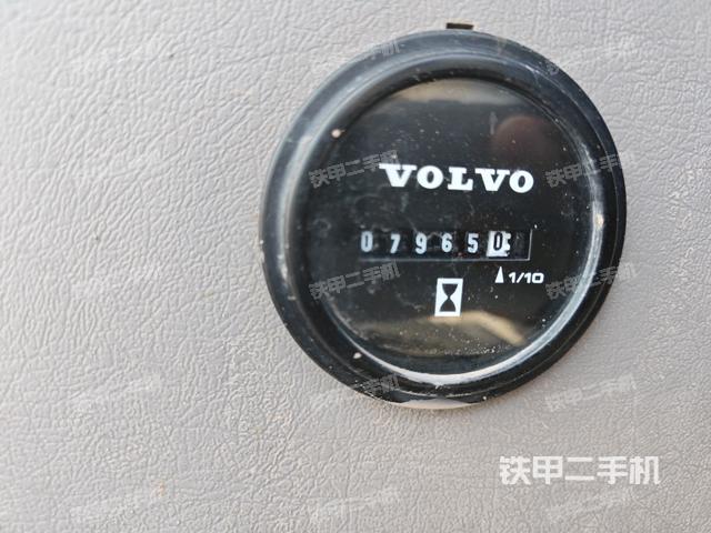 小时表(驾驶室部分) 小时表(驾驶室部分)