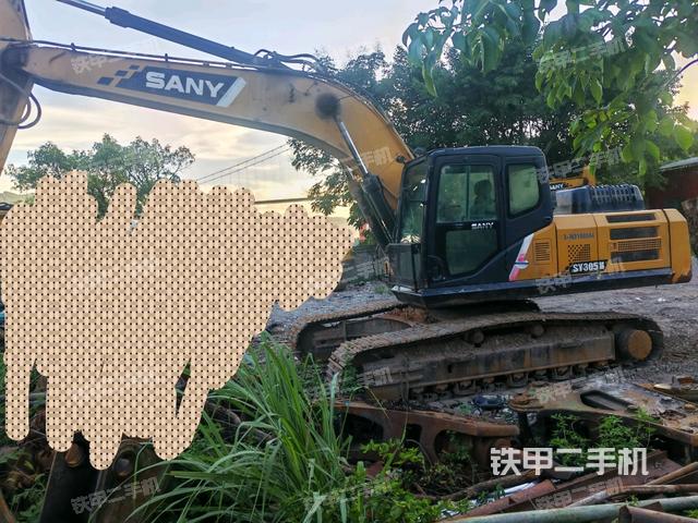 三一重工SY245H挖掘机