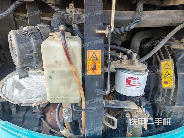 發(fā)動(dòng)機(jī)整體俯視（整機(jī)外觀）