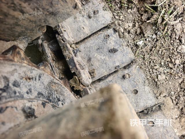 左驱动轮（行走机构）