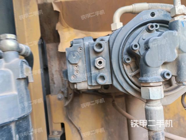 液压泵斜45 左(大件舱室) 液压泵斜45 左(大件舱室)