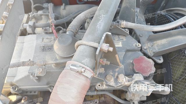 發(fā)動(dòng)機(jī)整體俯視(整機(jī)外觀) 發(fā)動(dòng)機(jī)整體俯視(整機(jī)外觀)