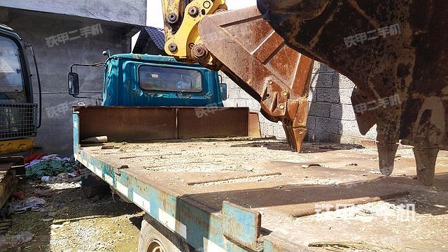 整機左側(設備外觀及核心部件) 整機左側(設備外觀及核心部件)