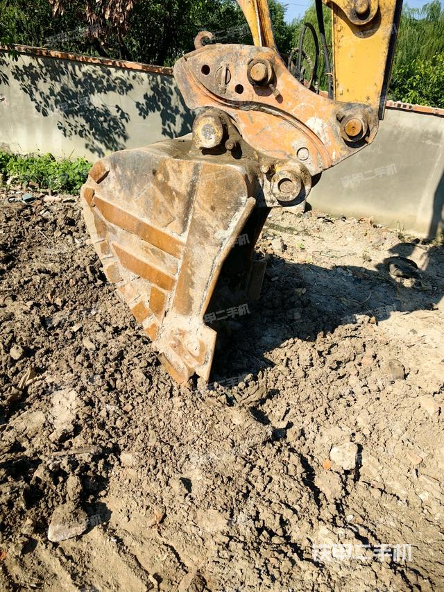 鏟斗45度（工作和回轉(zhuǎn)裝置）