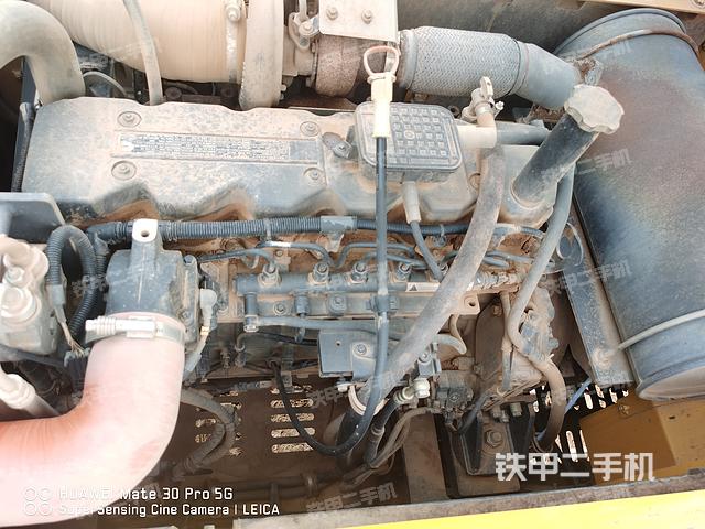 發(fā)動(dòng)機(jī)整體俯視(整機(jī)外觀) 發(fā)動(dòng)機(jī)整體俯視(整機(jī)外觀)