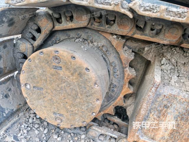 左驱动轮(行走机构) 左驱动轮(行走机构)