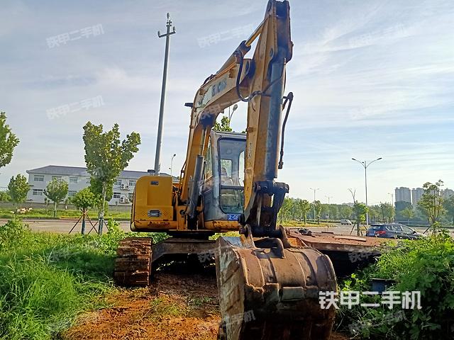 徐工XE80挖掘機(jī)
