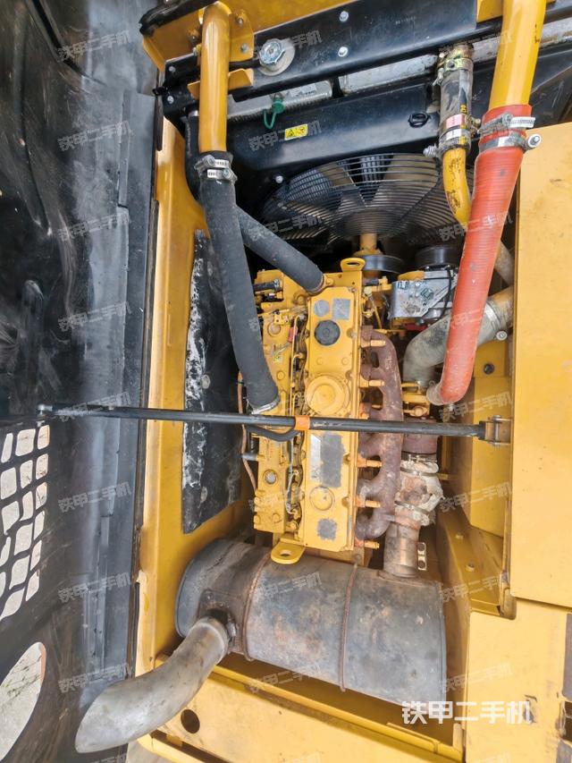 发动机整体俯视（整机外观）