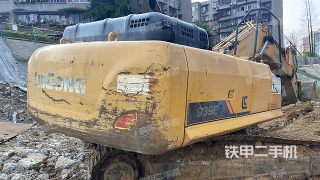 整機(jī)右后45°（整機(jī)外觀）