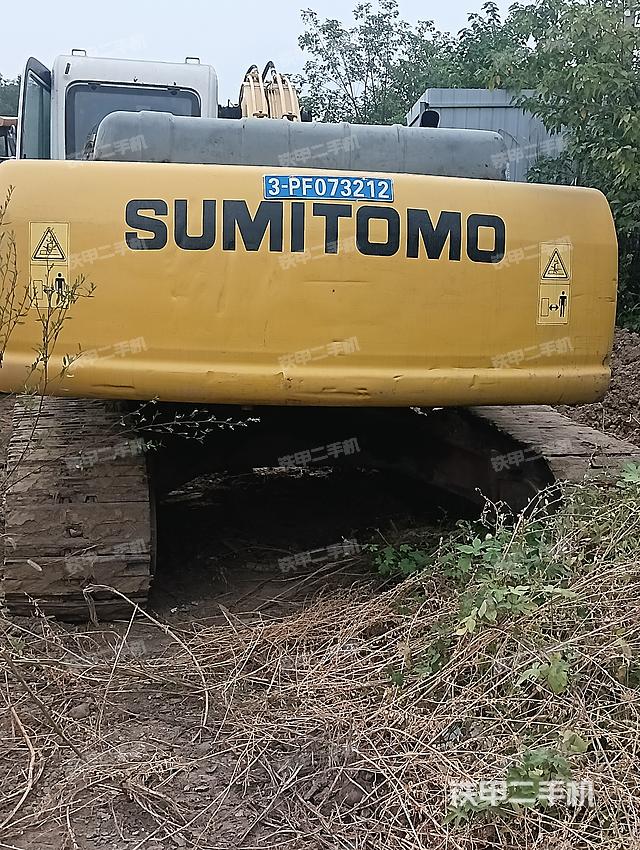 整機(jī)右后45°(整機(jī)外觀) 整機(jī)右后45°(整機(jī)外觀)