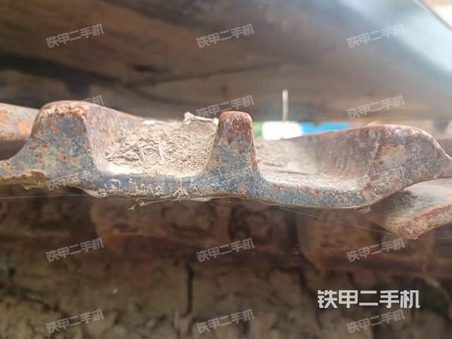 单侧履带整体（整机外观）