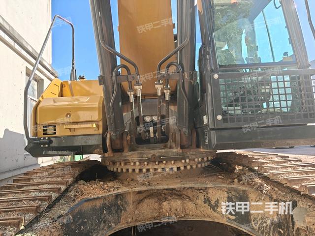 大臂根部?斜視（工作和回轉(zhuǎn)裝置）