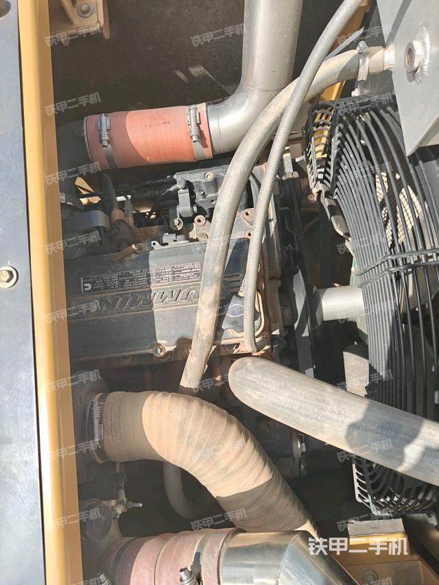 發(fā)動機(jī)室（上車部件）