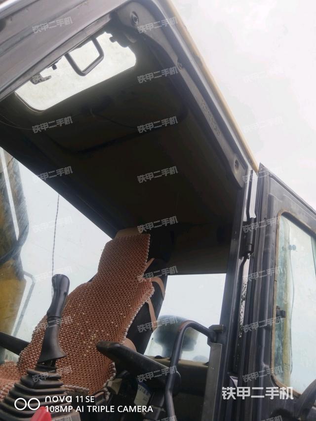 頂棚整體（駕駛室部分）